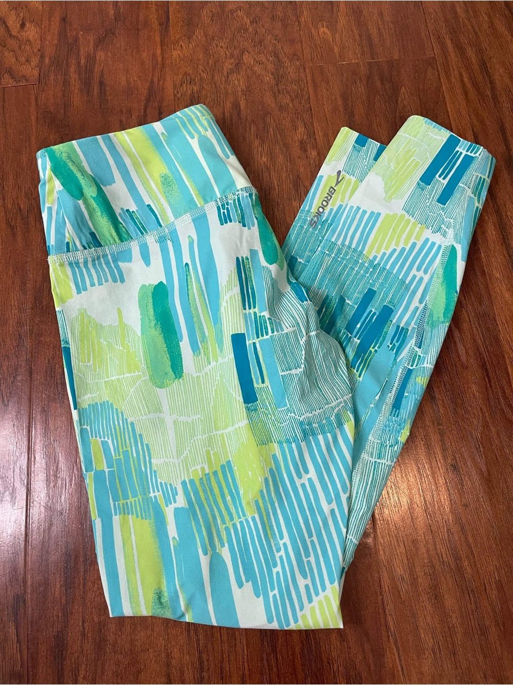 Brooks Athletic Leggings Capris Blue Green Watercolor Brushstroke Size XS
